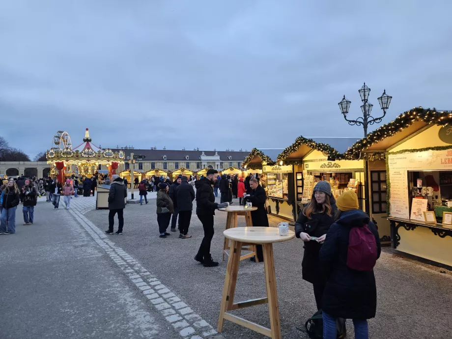 Piața de Crăciun din Schönbrunn