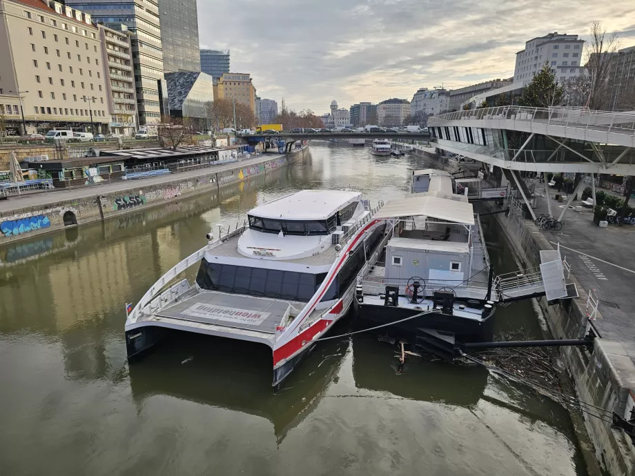 Linii maritime Viena - Bratislava