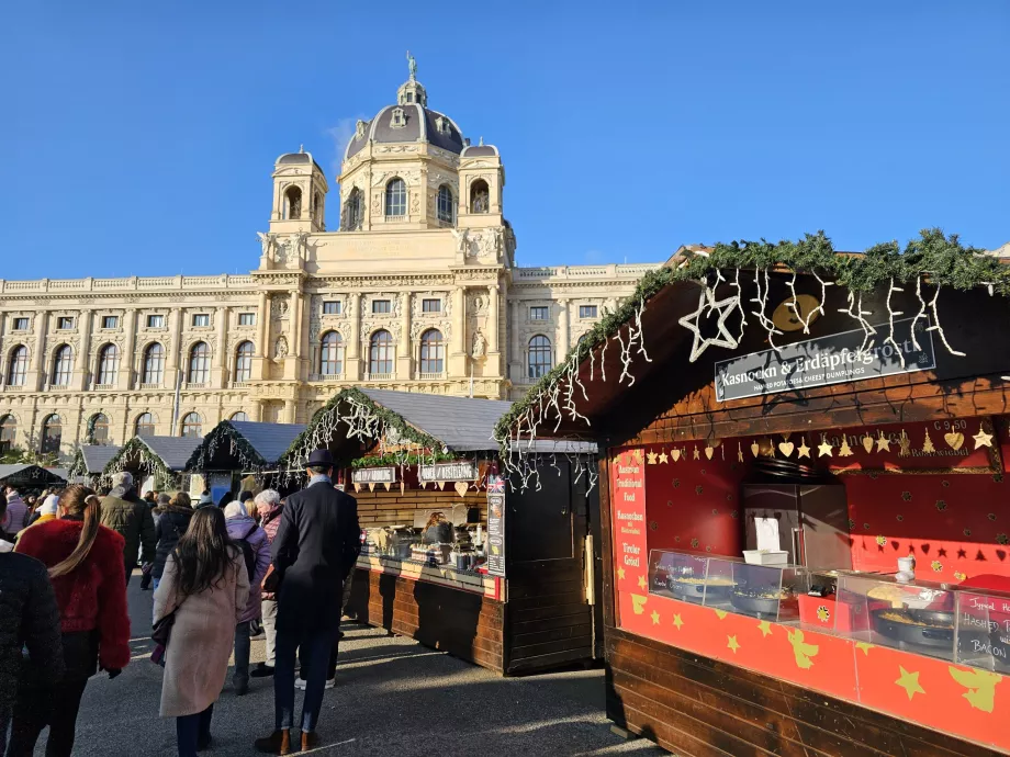 Piața de Crăciun de pe Maria-Theresien-Platz