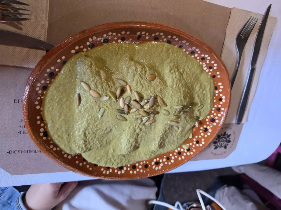 Enchilladas cu guacamole