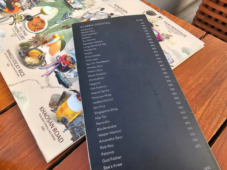 Akara Sky Hanuman - meniu, băuturi