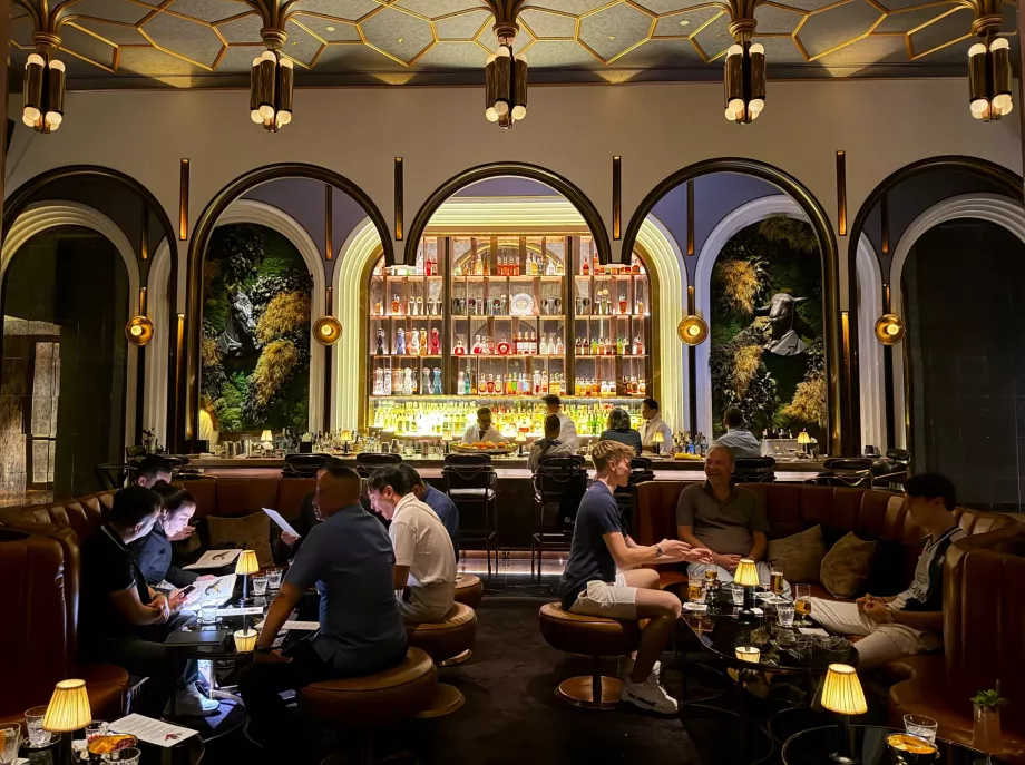 Interiorul BKK Social Club