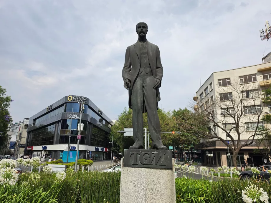Polanco, statuia lui Tomas Garrigue Masaryk