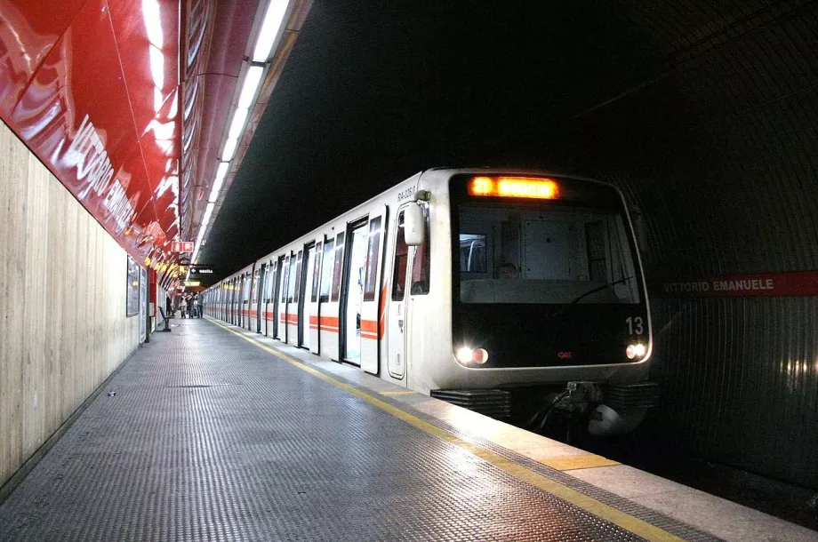 Metro Roma