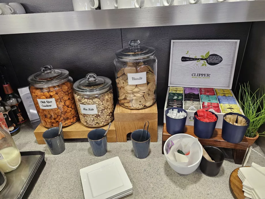 Biscuiți și ceaiuri