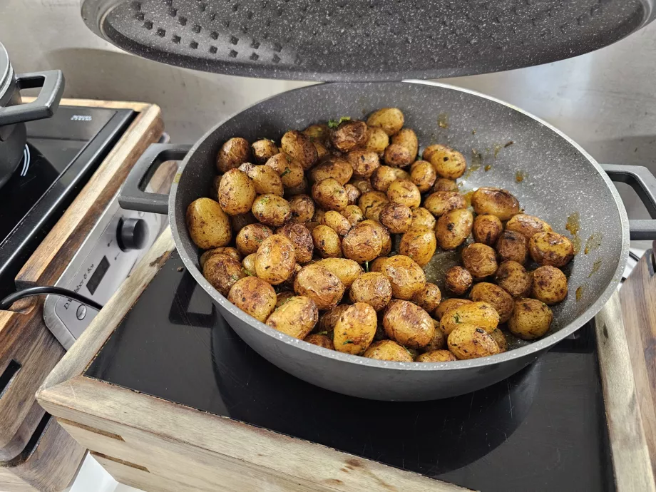 Cartofi - meniul de prânz