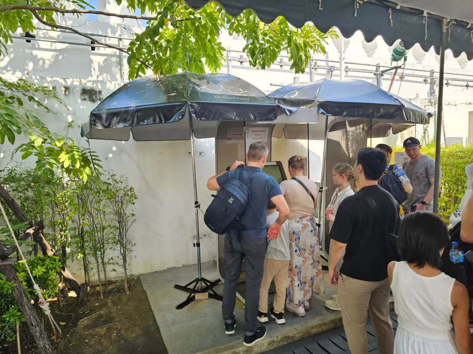 Marele Palat - case de marcat automate