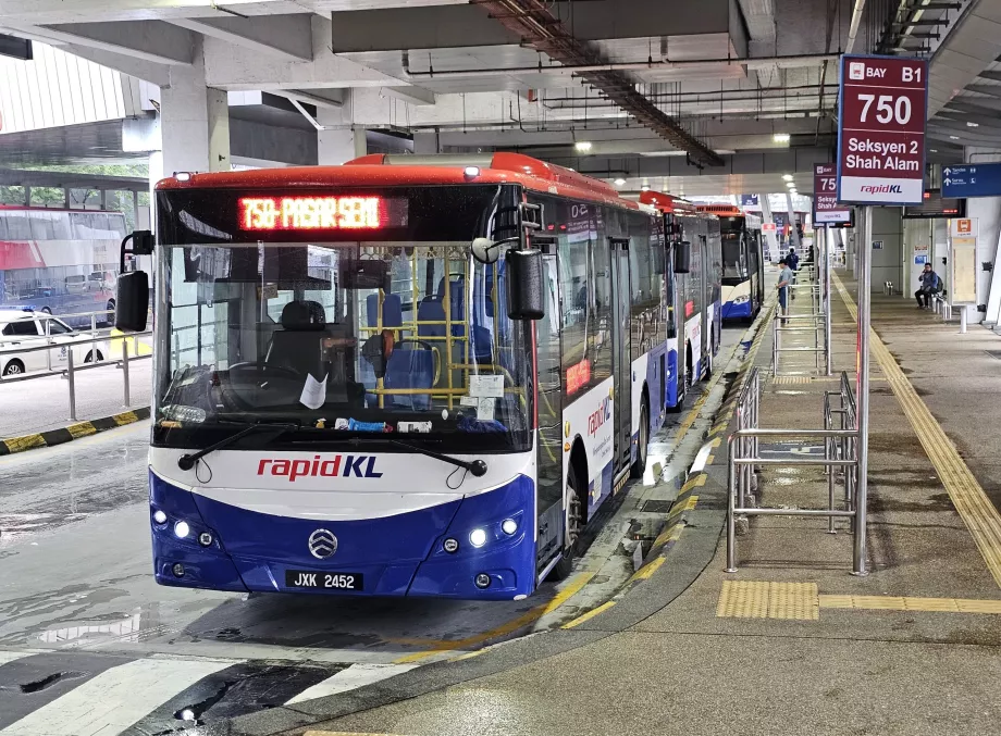 Autobuzele Rapid KL