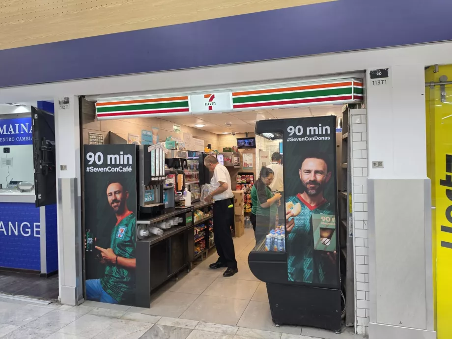 7-Eleven în sala de sosiri