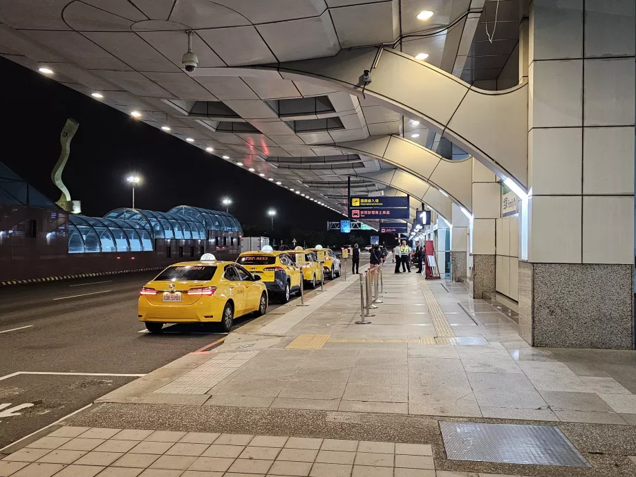 Taxi, Aeroportul Kaohsiung
