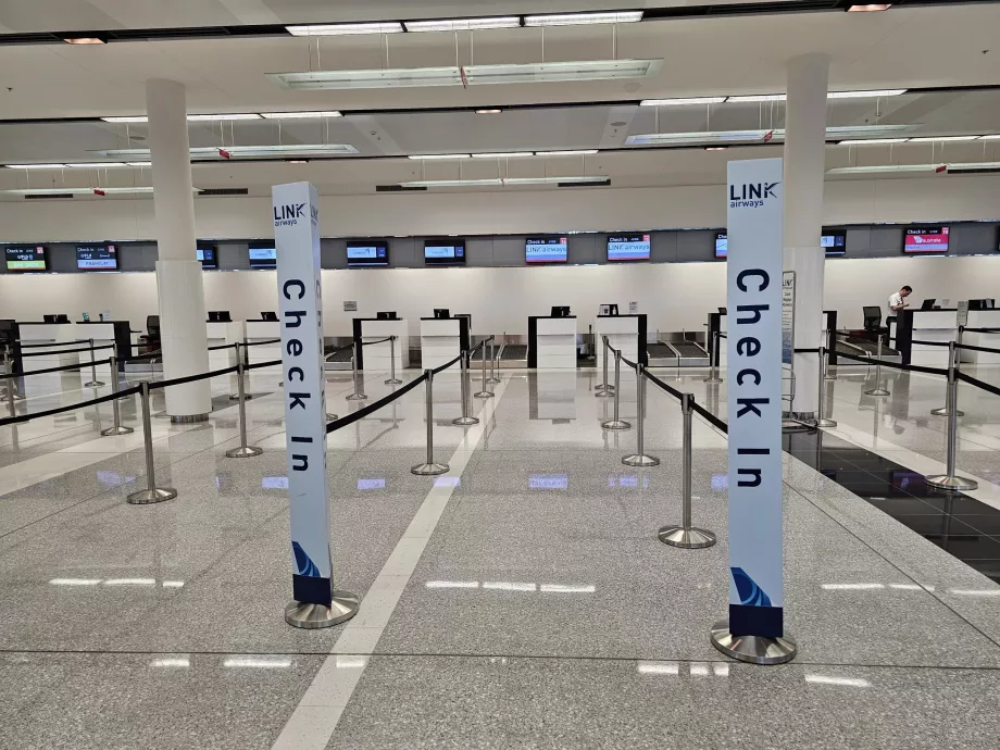 Check-in la aeroport