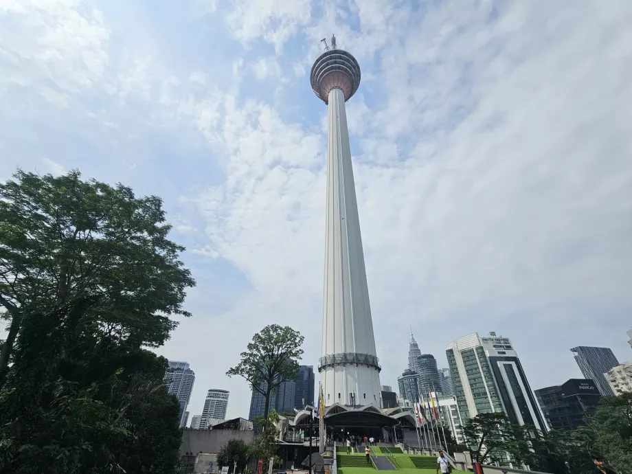 Turnul Menara