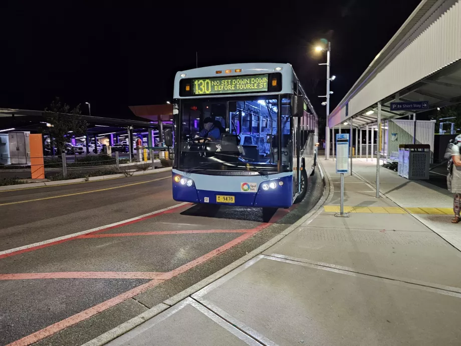 Linia de autobuz 130