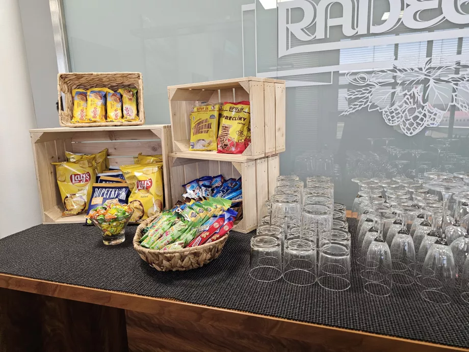 Dulciuri, chipsuri și gustări sărate