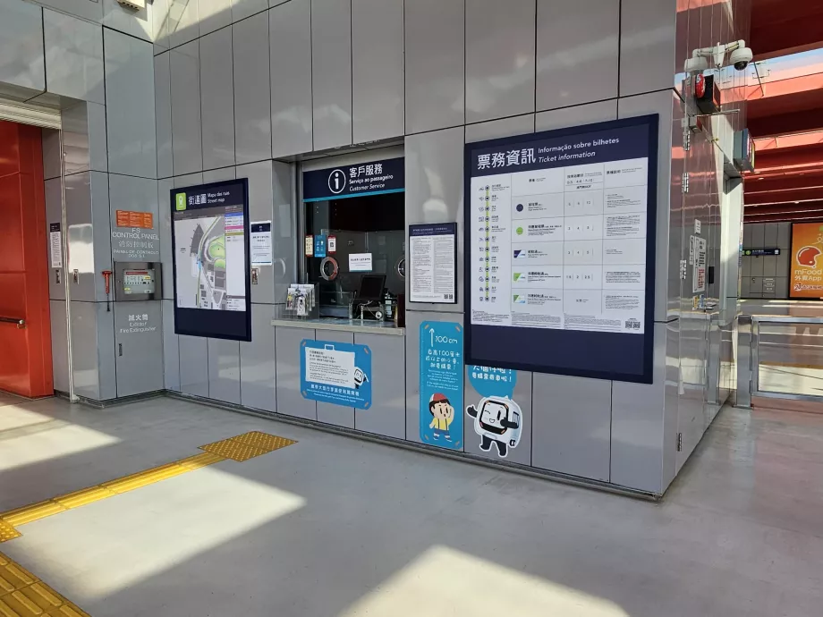 Informații și bilete la stația de monorail