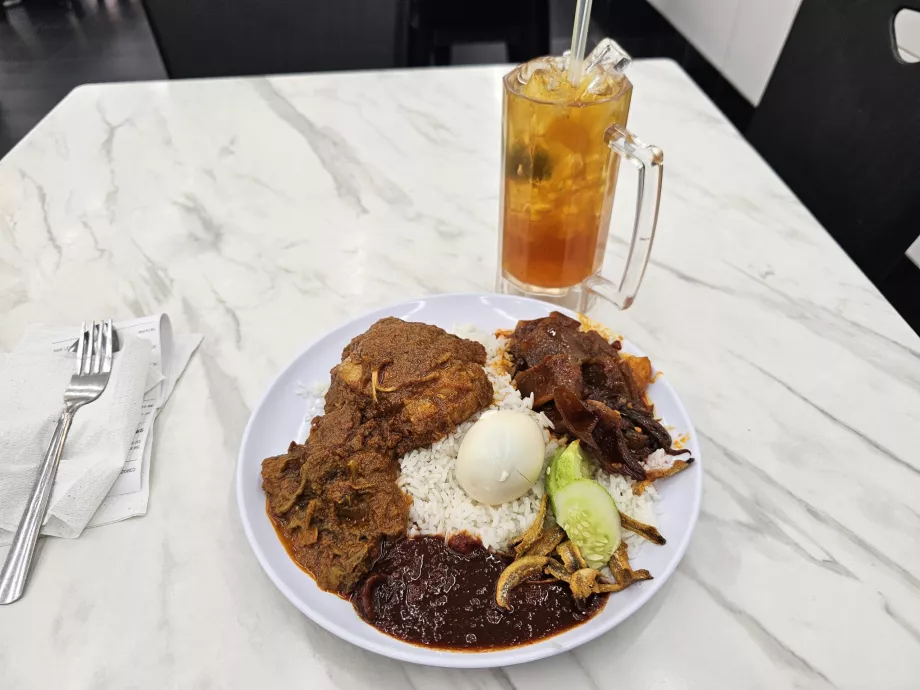 Masa mea la Kampung Bar