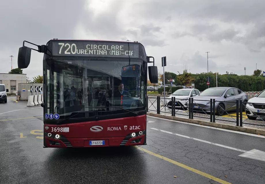 Autobuz urban numărul 720