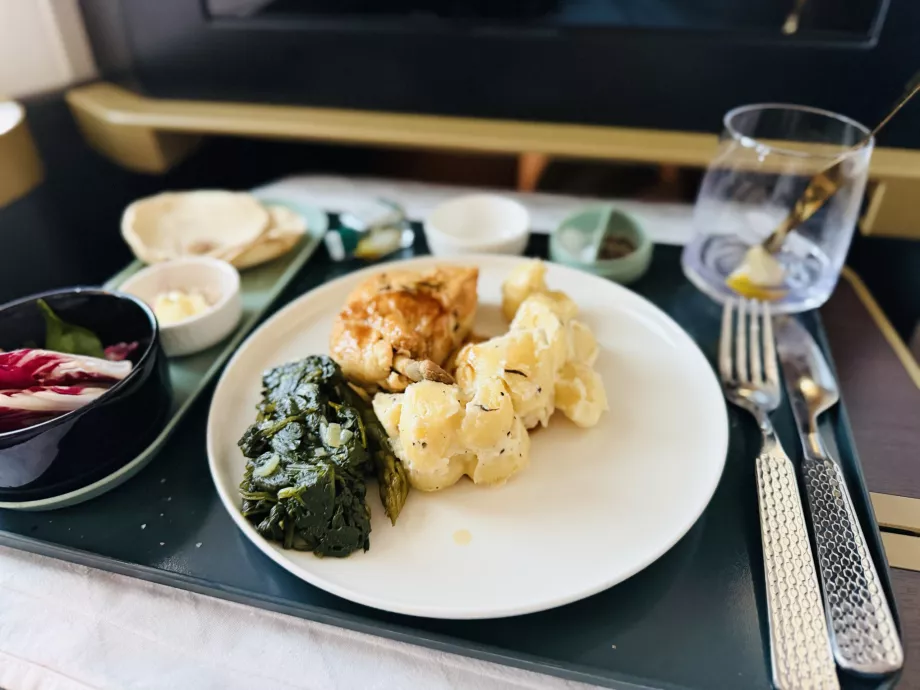 Pui suprem cu gnocchi și spanac