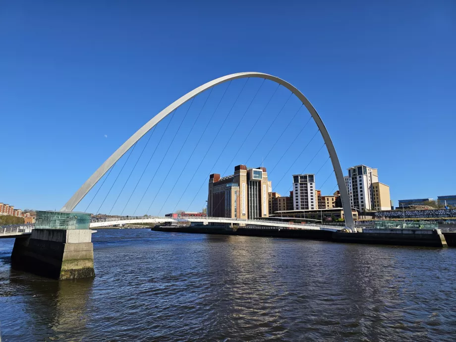 Podul Millennium din Gateshead
