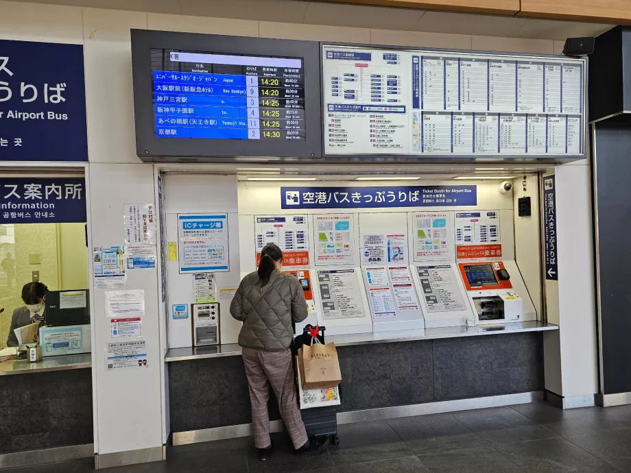 Automate de bilete de autobuz