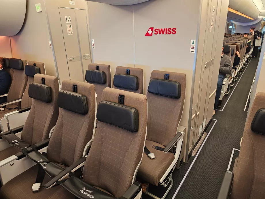 Vedere de la clasa economică standard