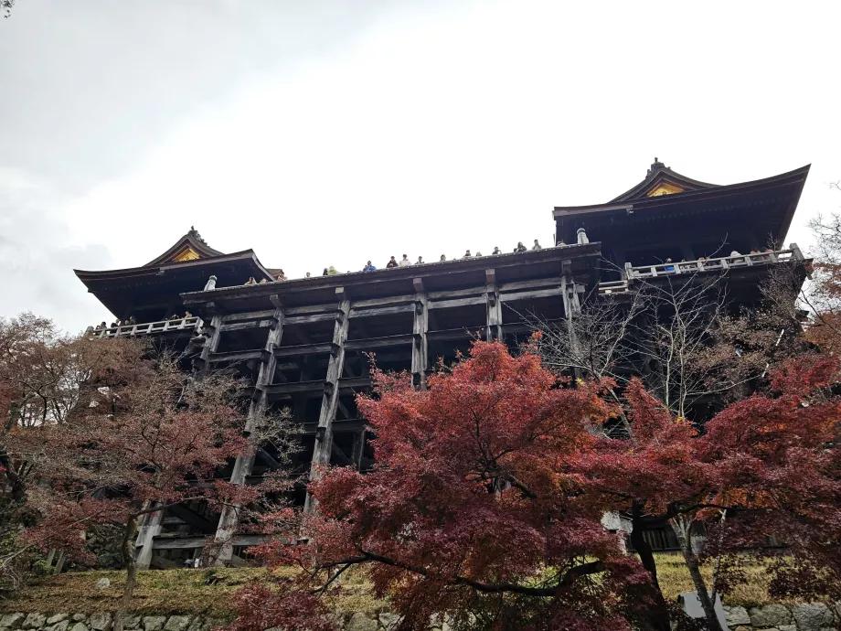 Kiyomizu-dera