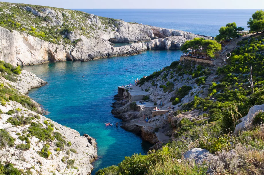 Porto Limnion