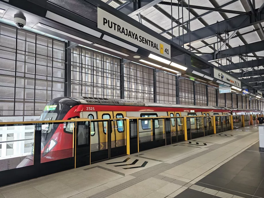 Stația de metrou Putrajaya Sentral