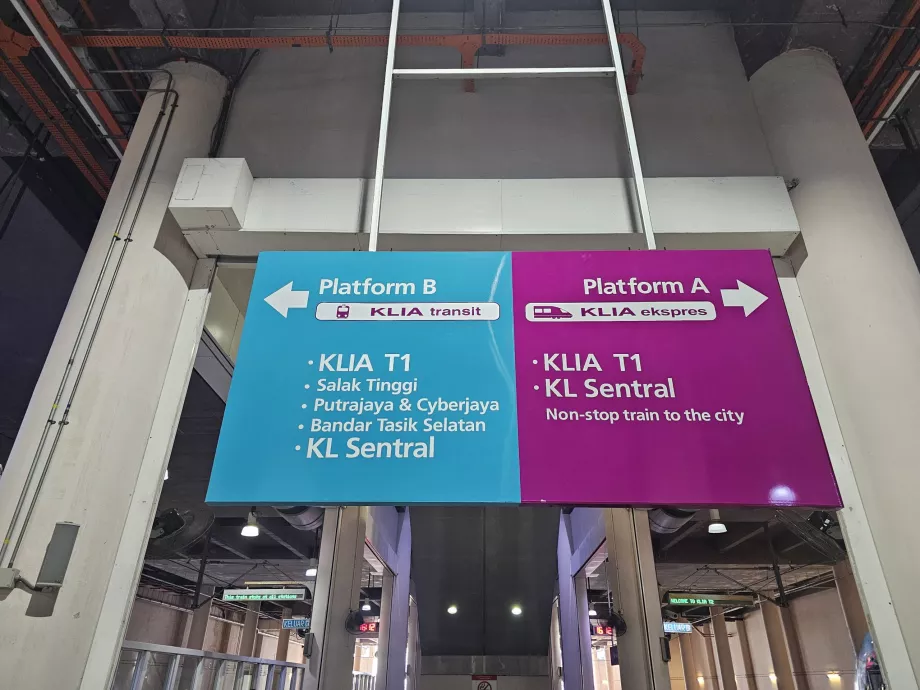 Platformele KLIA Transit și KLIA Ekspres