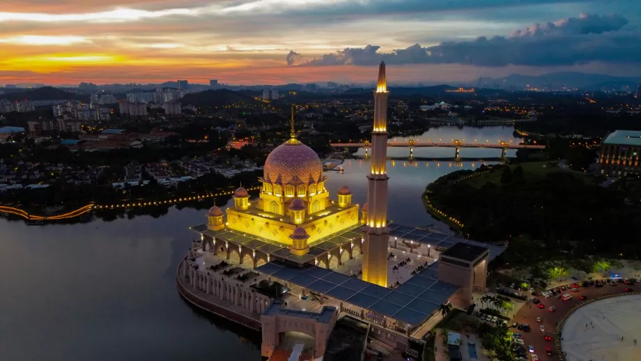 Putrajaya noaptea