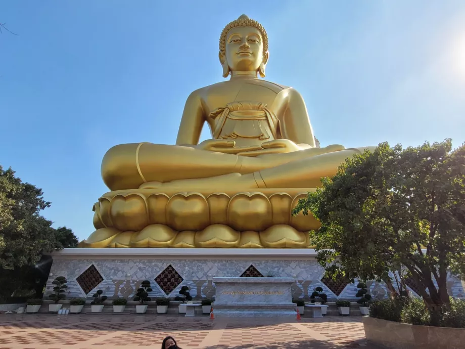 Wat Paknam