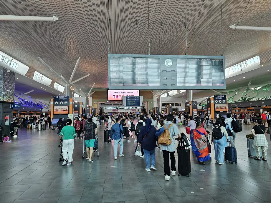 Ghișee de check-in, Terminalul 2