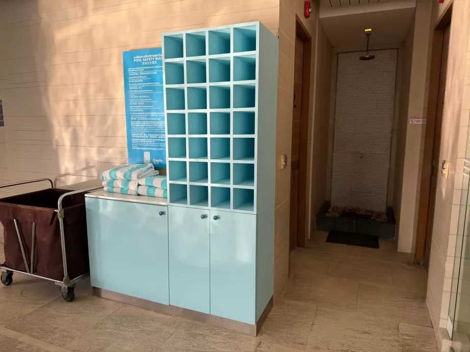 Prosoape la piscină