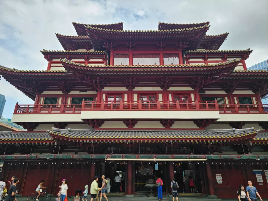 Chinatown, Templul Relicvei Dintelui lui Buddha