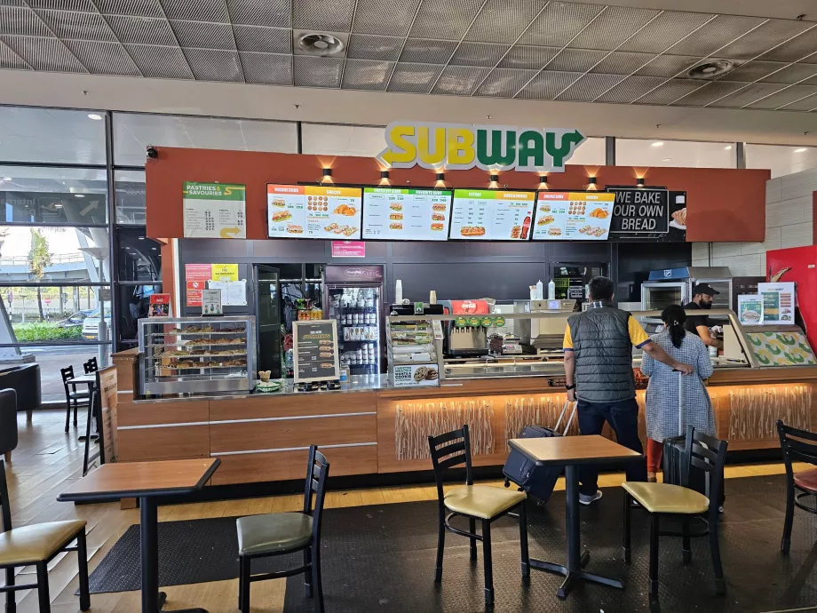 Metrou, sala de sosiri