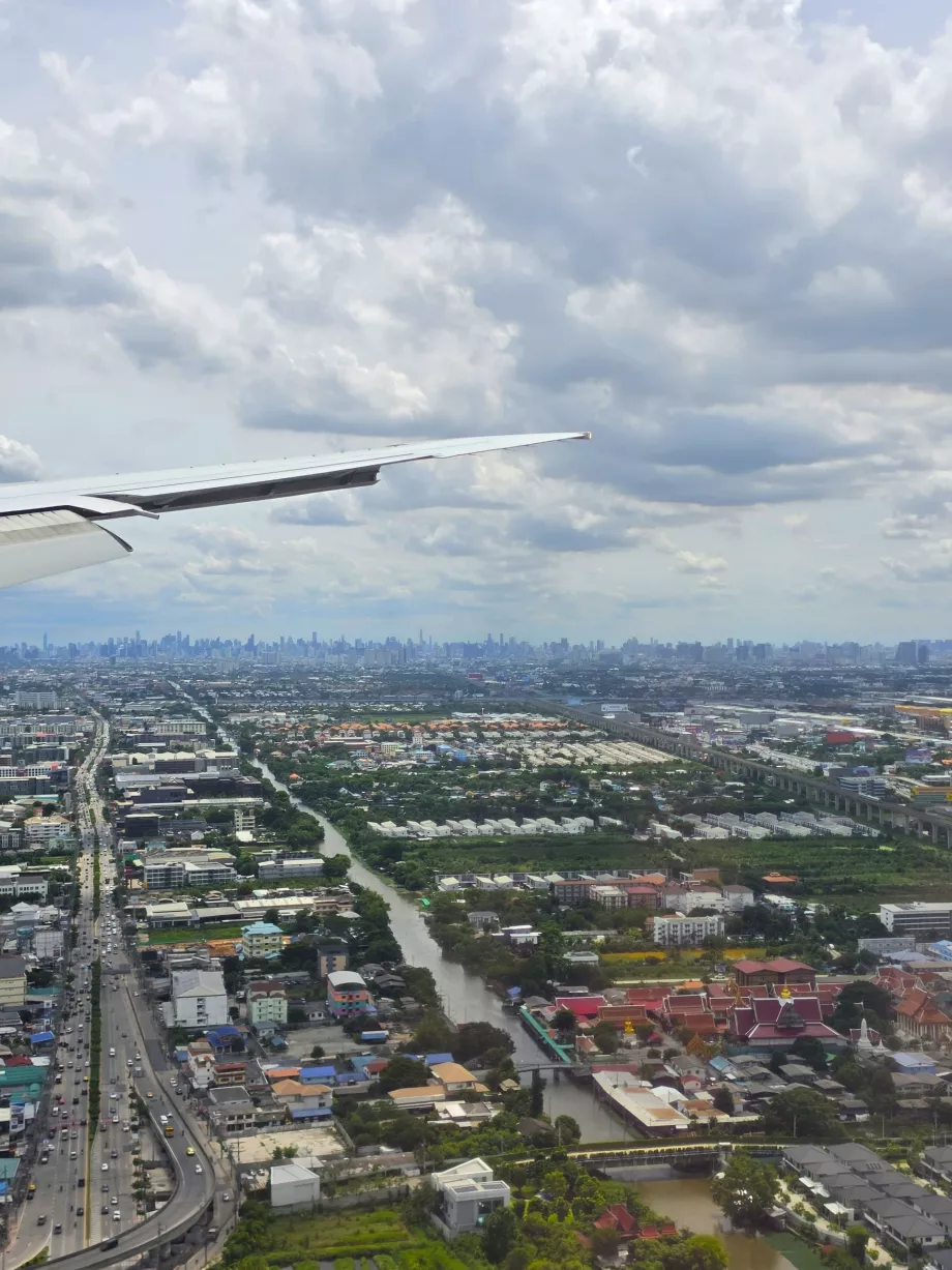 Chiar înainte de aterizarea pe Aeroportul BKK