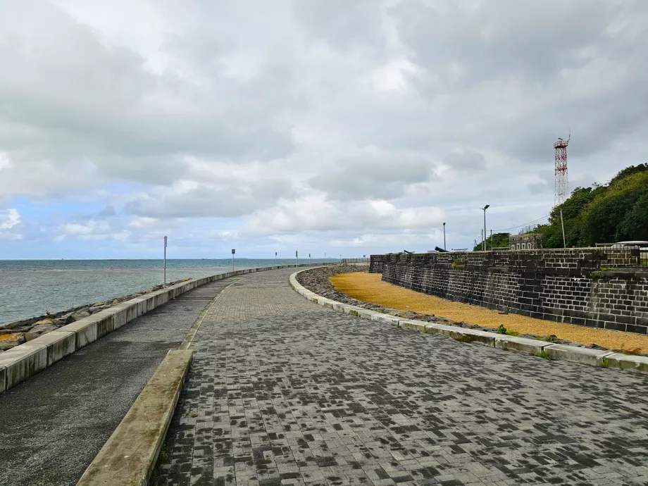Promenadă la Pointe du Diable