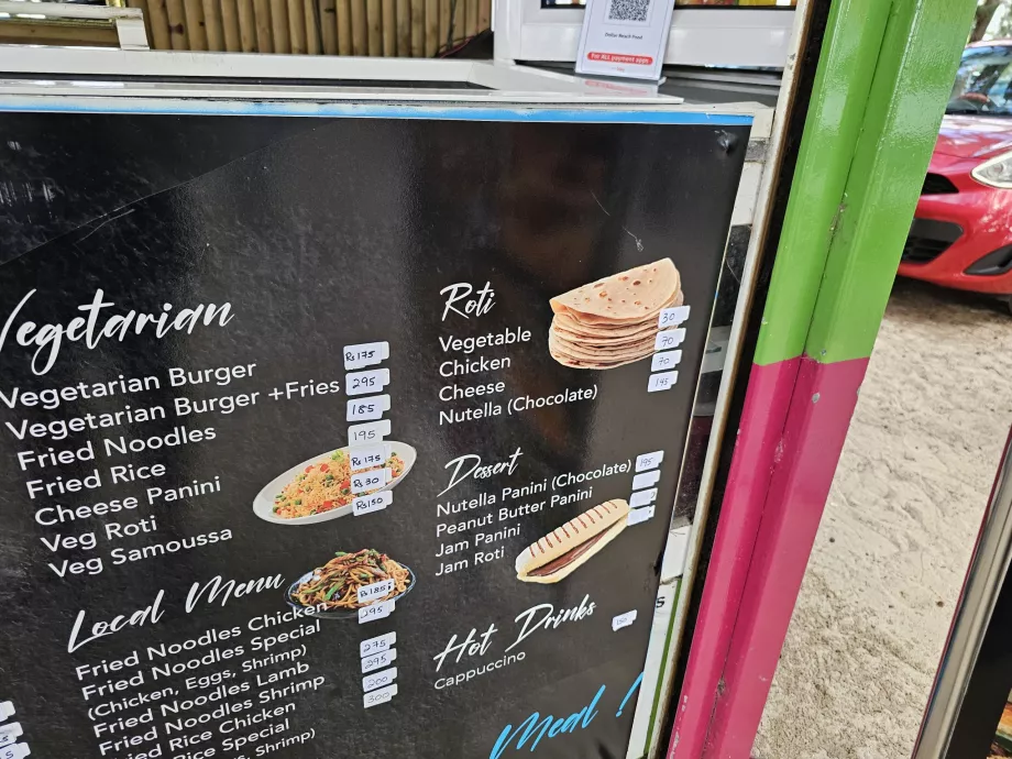 Prețuri la tarabele de pe plajă