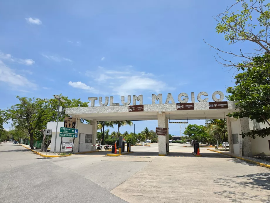 Situl arheologic din Tulum, intrarea în parcare