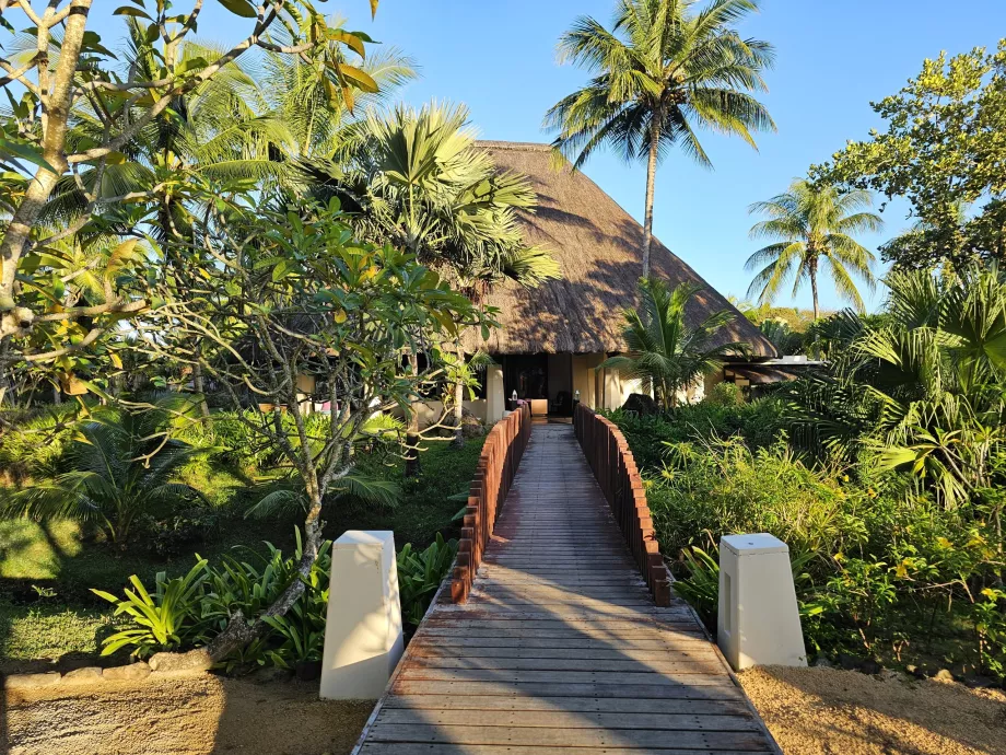 Mediul hotelier