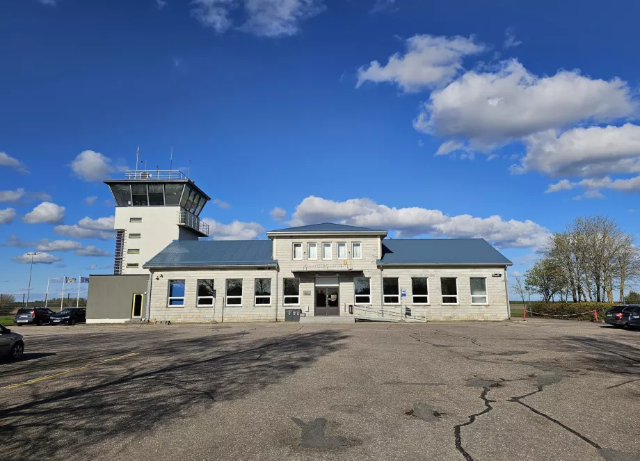Terminalul Aeroportului Kuressaare