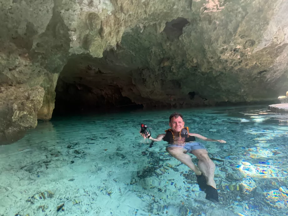 Eu la Gran Cenote