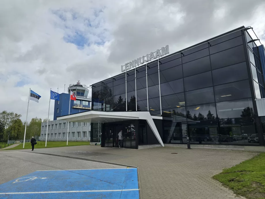 sosire pe aeroportul Tartu