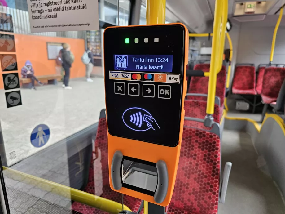 Plata biletului de autobuz