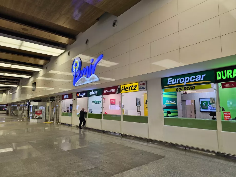 Ghișee de închirieri auto