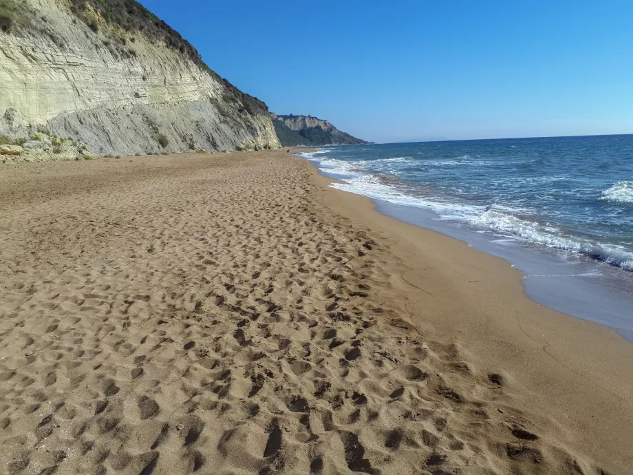Plaja Marathias