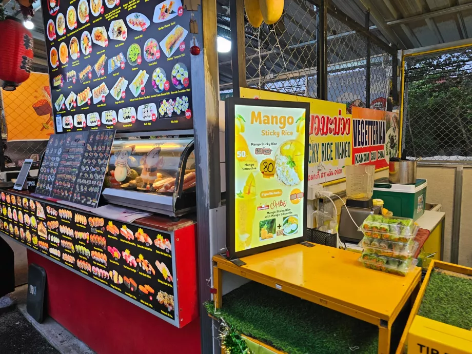 Piața de noapte Lamai