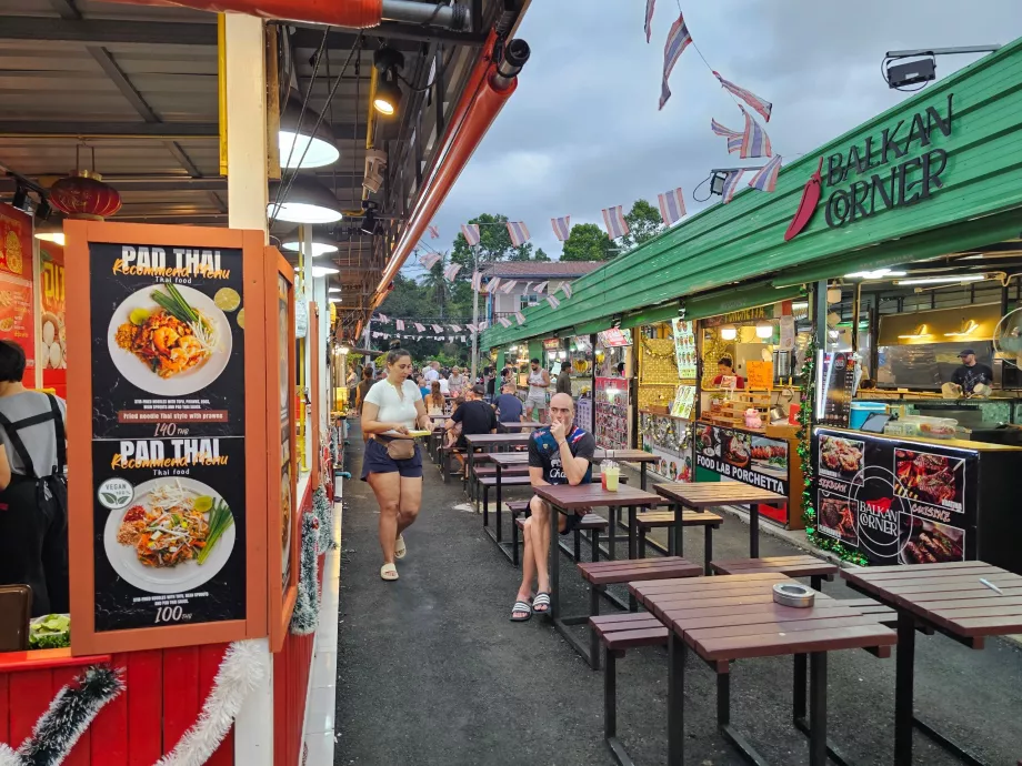 Piața de noapte Lamai