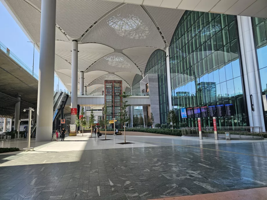 sosire pe aeroportul din Istanbul