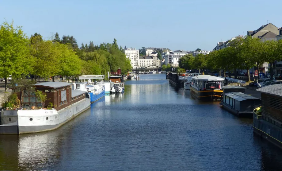 Canale în Nantes